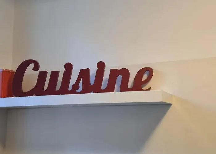 Di Paola Via Crisanzio Appartamento *