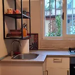 Di Paola Via Crisanzio Apartmán Bari