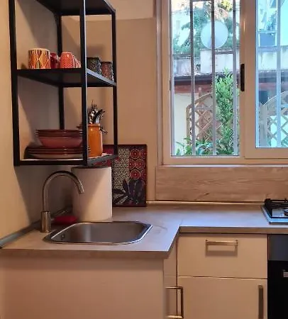 Di Paola Via Crisanzio Lägenhet Bari