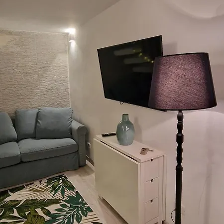 Appartamento Di Paola Via Crisanzio Bari